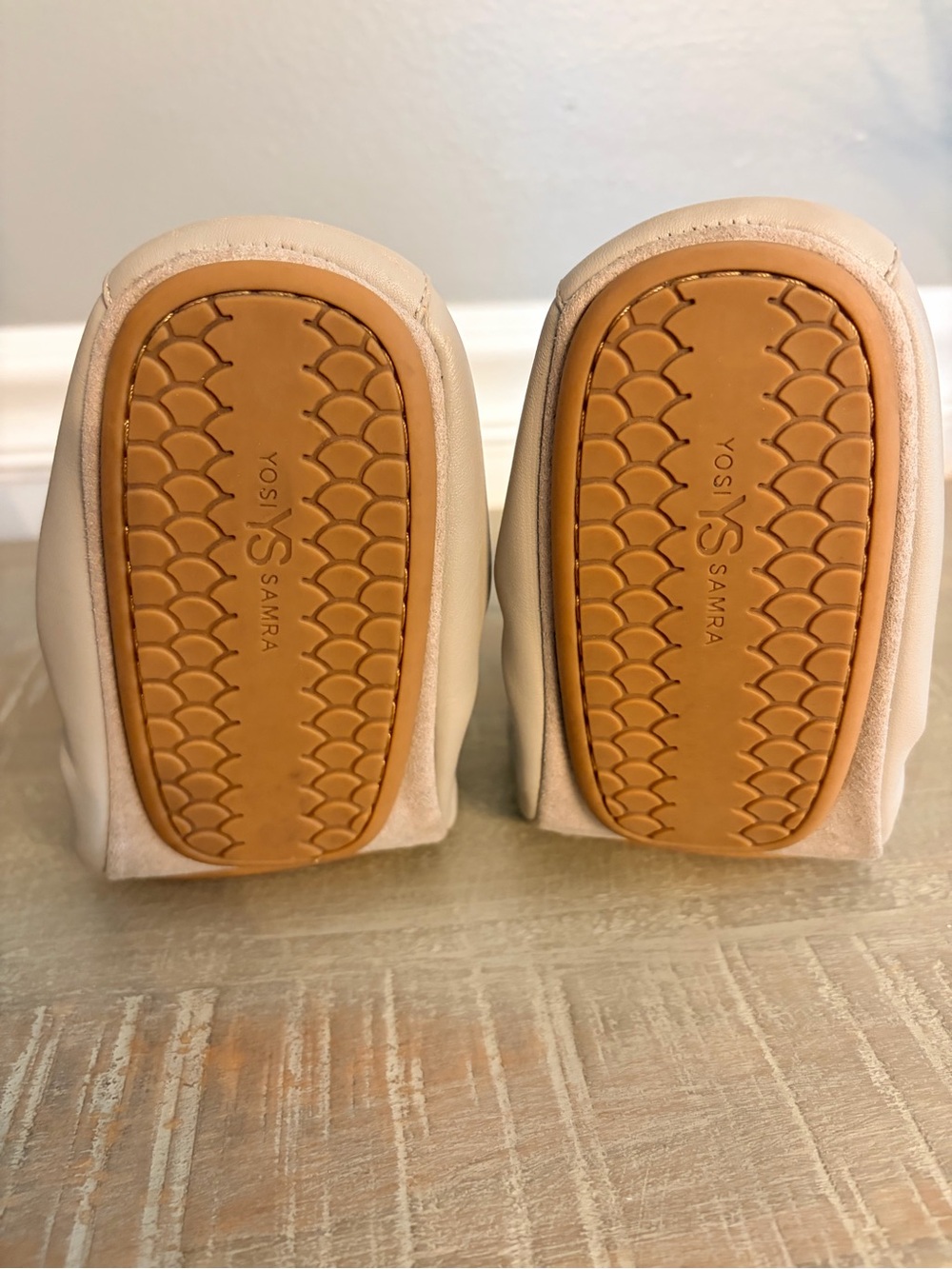 Yosi Samra Women’s Samara Foldable Ballet Flat in Tan Nude Leather, Size 9 - Picture 3 of 7